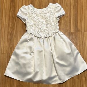 Jessica McClintock Ivory Kids Dress with Detailed Bodice (Vintage)